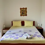 House Tina Hébergement de vacances *