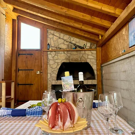 Tatil Evi House Tina Biograd Na Moru