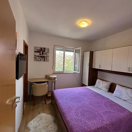 Holiday home House Tina